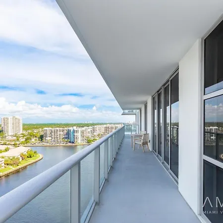 Luxury Family Rental Three Bedroom Hyde Beach House Resort Miami 22Th Floor